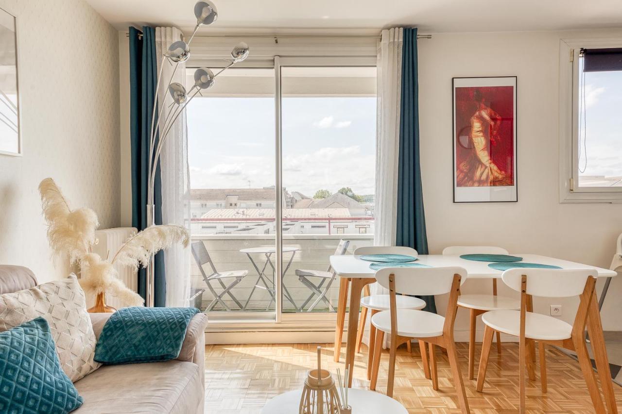 Blue Dream - Rer B&C - Netflix / Disney+/ Easy Check-In Massy  Exteriér fotografie
